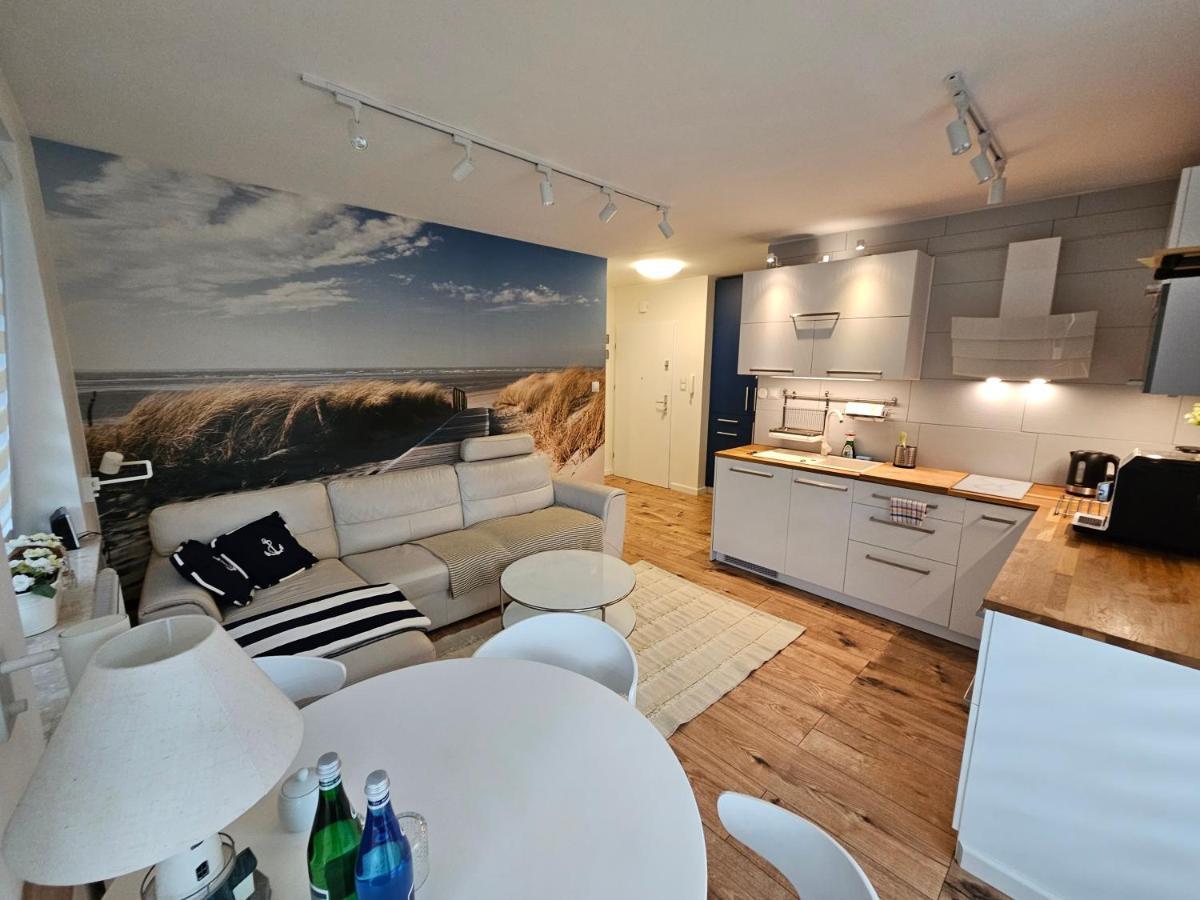 Sloneczny Apartament يوراتا المظهر الخارجي الصورة